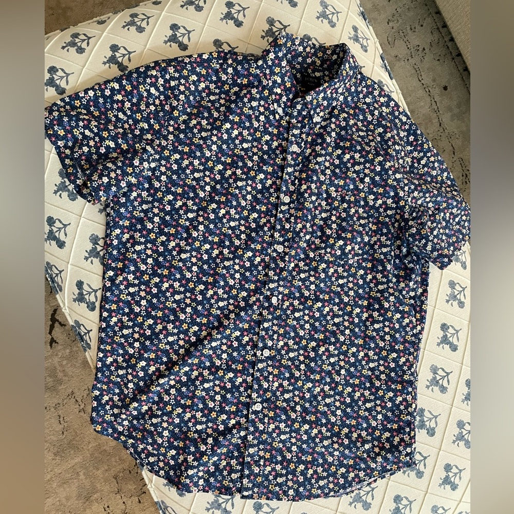 Super Fun Jcrew Button up